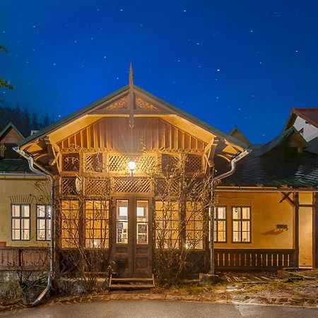 Sovi Dom- Historicke Apartmany Z 19 Storocia, 4Km Od Banskej Stiavnice Svätý Anton Екстериор снимка