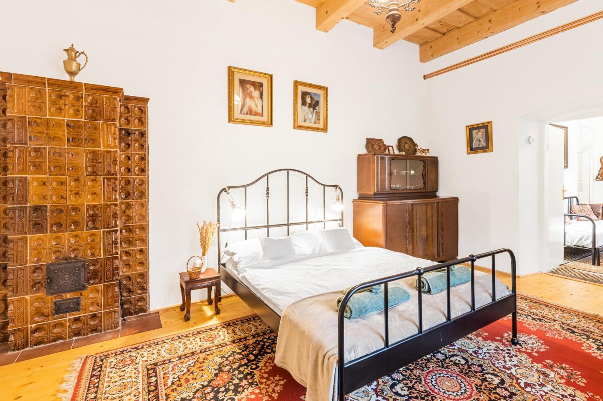 Sovi Dom- Historicke Apartmany Z 19 Storocia, 4Km Od Banskej Stiavnice Svätý Anton Екстериор снимка